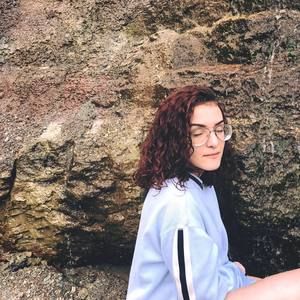 Meet your Posher, April